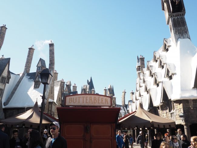 A Muggle's Ultimate Guide to Hogsmeade Village - erika abroad