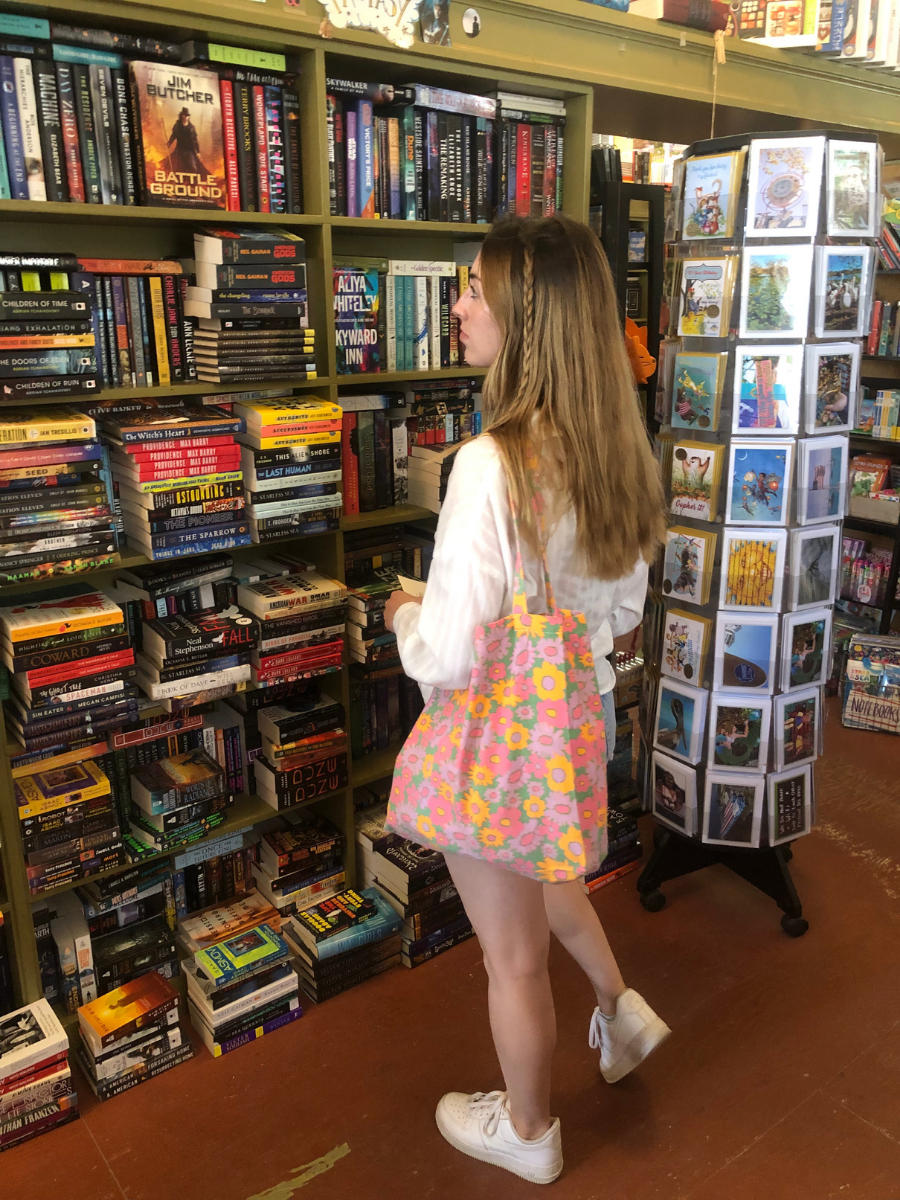 BEST THINGS TO DO ON FLORIDAS 30A: Sundog Books